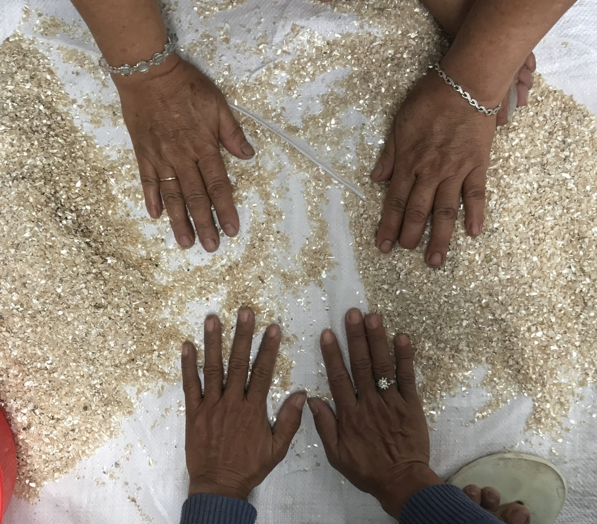 Pearl Sorting Process to Prepare Pearl – Desire Tile